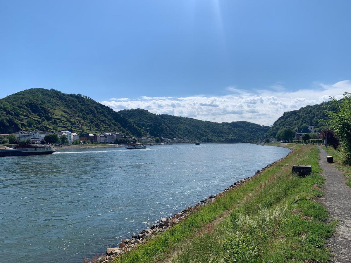 بوبارد Grosse Wohnung Mit Rheinblick المظهر الخارجي الصورة